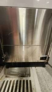 Icemaker repair installation service Commercial Icemaker repair 5 Signs Your Commercial Icemaker Needs Repair and How to Address Them