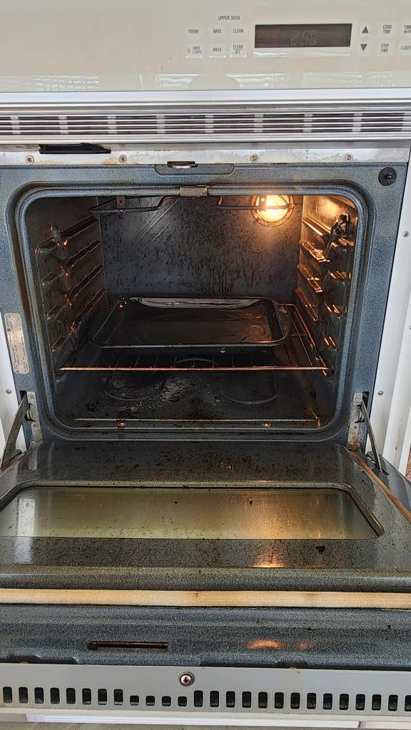 Double Oven repair or installation service . Reviving Your Double Oven: How Our Expert Technicians Bring Back the Heat