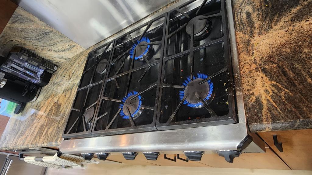 Dacor Cooktop Hood repair or Installation service Cooking in Style: How Our Dacor Cooktop Hood Repair and Installation Services Transform Kitchens