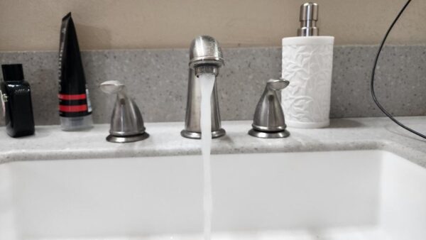 Faucet repair or replacement service in Aliso Viejo 92656 CA